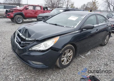 2013 Hyundai Sonata Gls z USA, uszkodzony, nr VIN 5NPEB4AC6DH674923